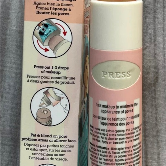Benefit Cosmetics The Porefessional Pore Minimizing Makeup #5 - Picture 4 of 5